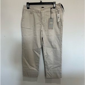 NWT JAG Capri Pants
